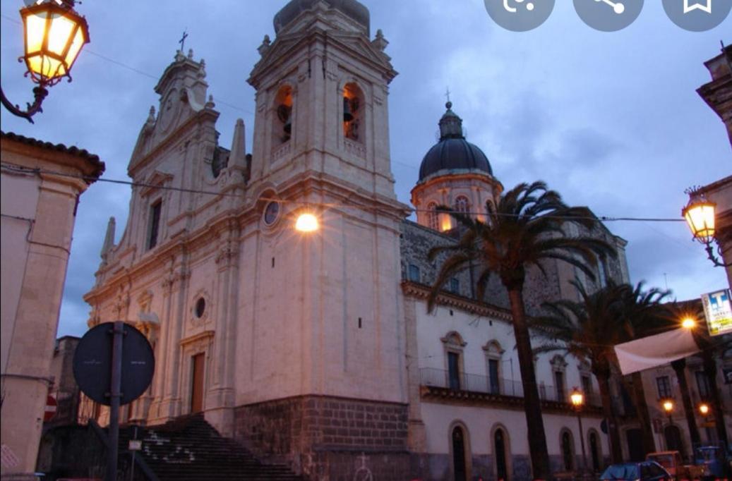 Casa Vacanze San Nicolo Militello in Val di Catania Exterior foto